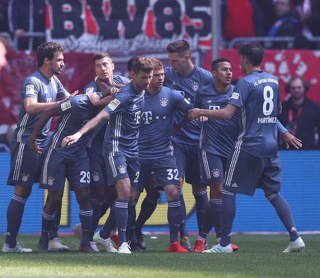  德甲半程盘点，拜仁优势明显领跑群雄  