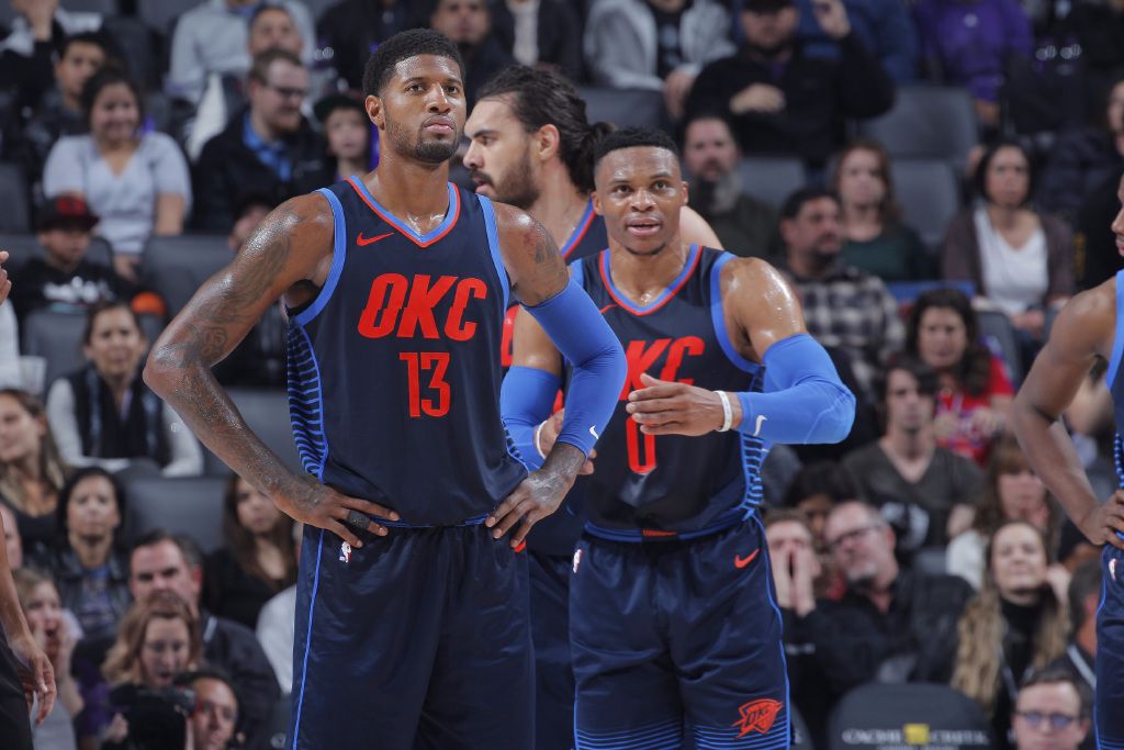  马赛德比战平局收场，球迷不满嘘声四起  