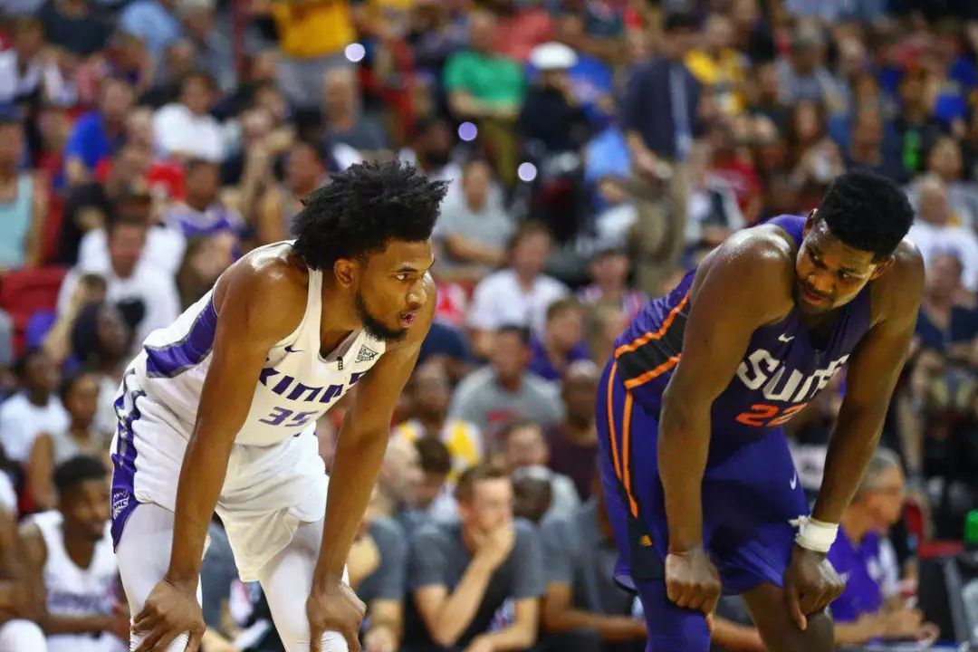 艾顿护框封盖制胜太阳主场险胜湖人